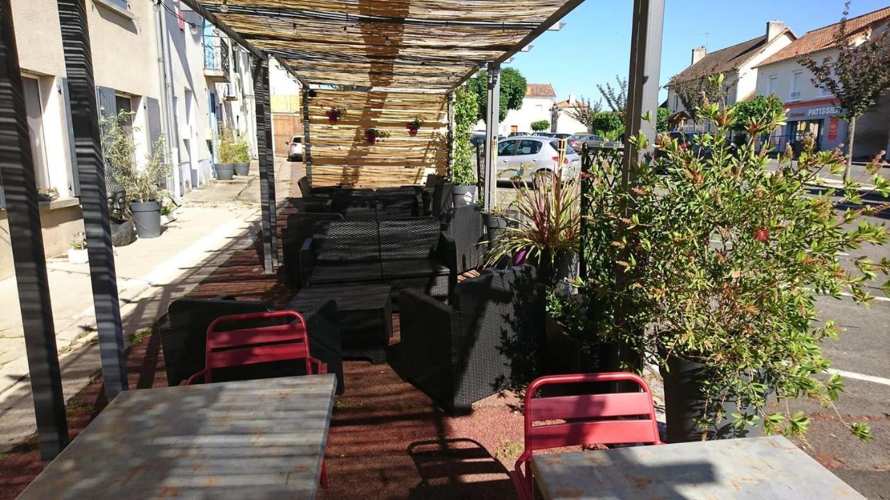 Hotel Les Deux Porches Verrieres  Eksteriør bilde