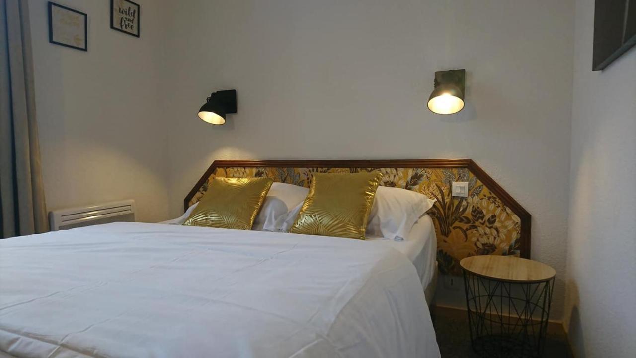 Hotel Les Deux Porches Verrieres  Eksteriør bilde